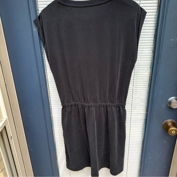 Lou & grey gray medium short fold over sleeve drawstring dress with pockets - Picture 5 of 5